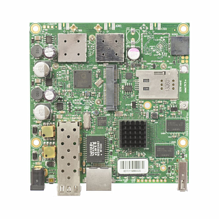 RouterBoard 922UAGS-5HPacD + licencja level 4